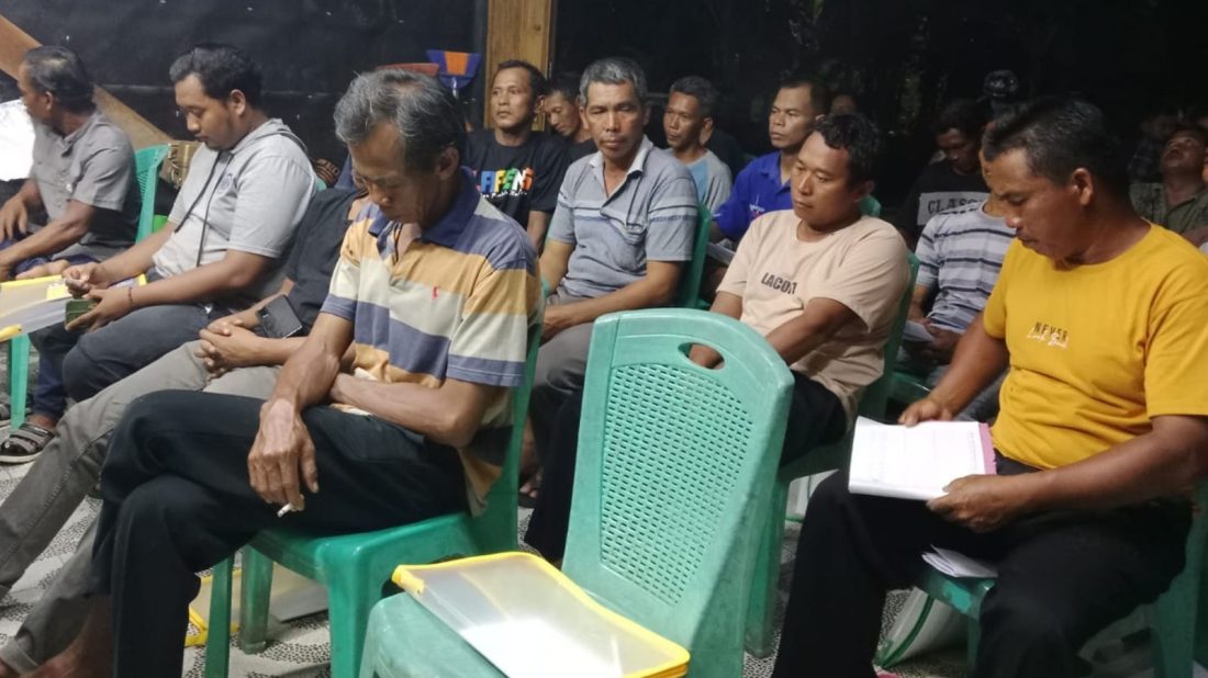 Masyarakat antusias saat mengikuti Reses I Perorangan tahun 2023 Anggota DPRD Kota Lubuklinggau Dapil III Kecamatan Lubuklinggau Selatan I dan II, Budi Prayitno, Minggu 31 Maret 2024.