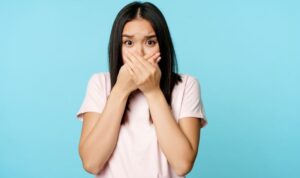 5 Tips Atasi Bau Mulut