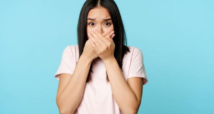 5 Tips Atasi Bau Mulut