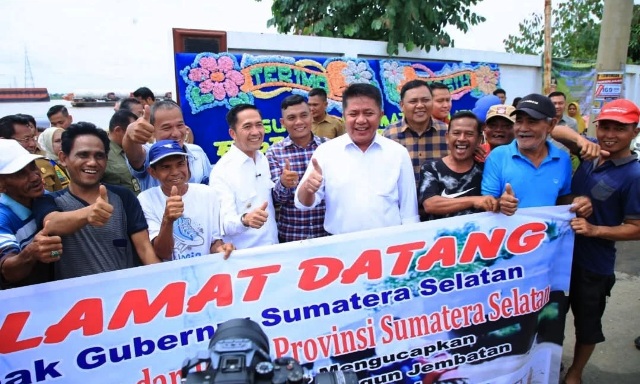 Peresmian Jembatan Slab on Pile Gandus Oleh Gubernur H. Herman Deru